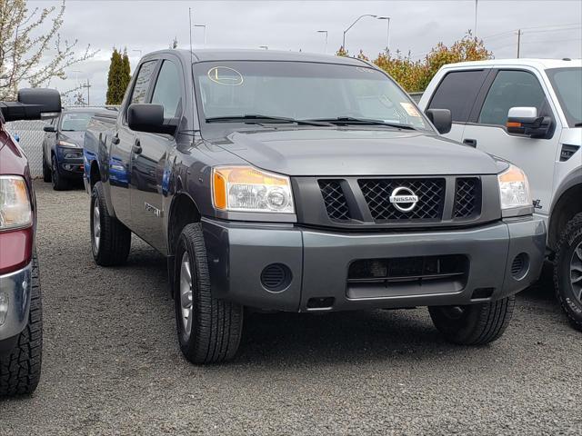 used 2014 Nissan Titan car