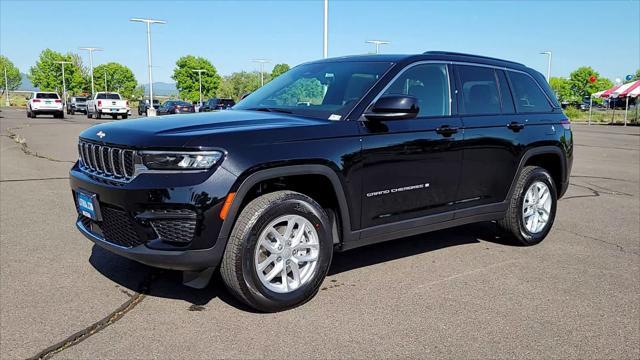 new 2025 Jeep Grand Cherokee car, priced at $34,999