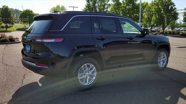 new 2025 Jeep Grand Cherokee car, priced at $34,999