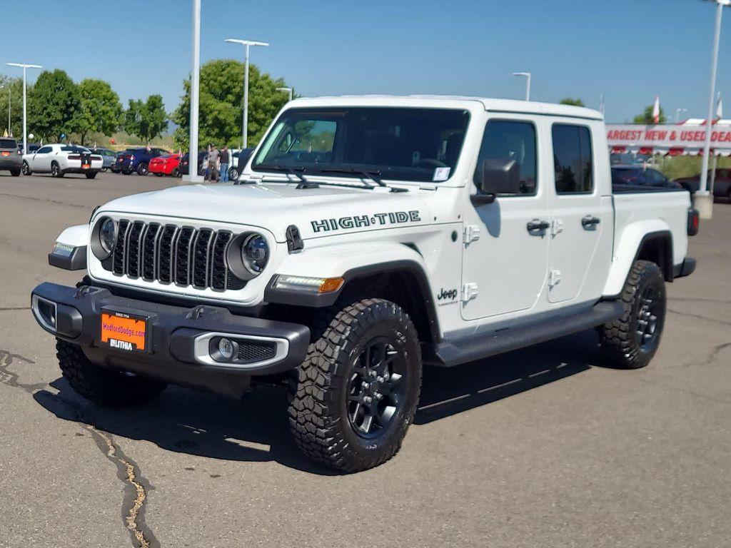 new 2025 Jeep Gladiator car, priced at $45,999