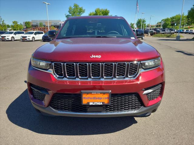 new 2025 Jeep Grand Cherokee car, priced at $39,972