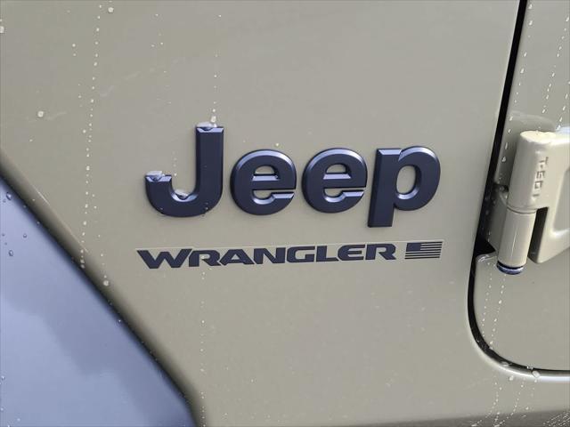new 2025 Jeep Wrangler car, priced at $45,999