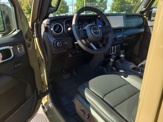new 2025 Jeep Gladiator car, priced at $46,999