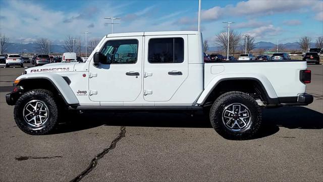 new 2025 Jeep Gladiator car, priced at $56,189