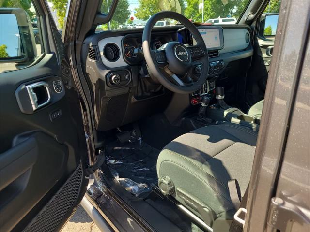 new 2025 Jeep Gladiator car, priced at $42,999