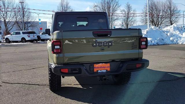 new 2025 Jeep Gladiator car, priced at $47,189