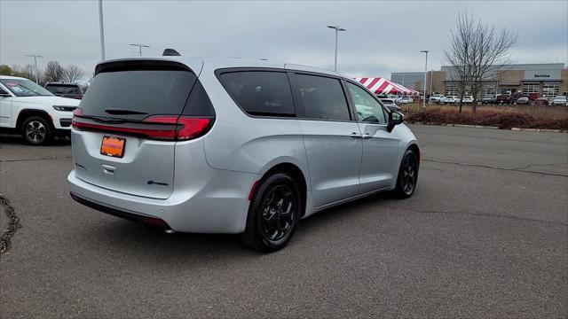 new 2023 Chrysler Pacifica Hybrid car, priced at $40,999