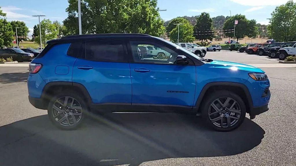 new 2025 Jeep Compass car, priced at $33,999