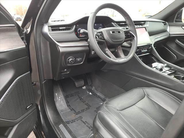 used 2023 Jeep Grand Cherokee car, priced at $39,498