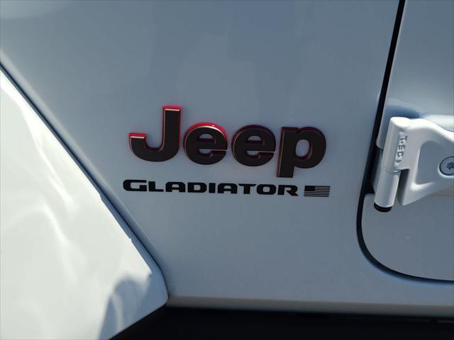 new 2025 Jeep Gladiator car, priced at $55,705