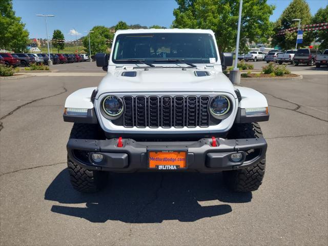 new 2025 Jeep Gladiator car, priced at $55,705