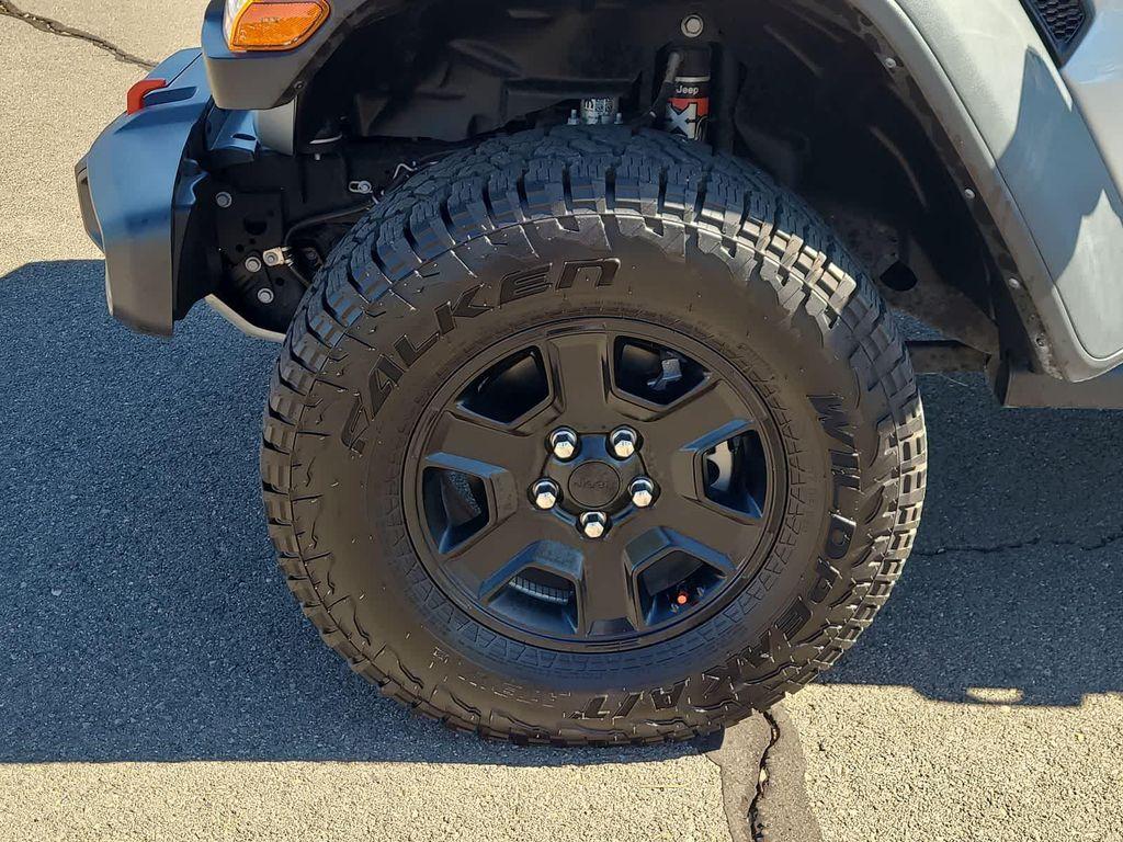 used 2023 Jeep Gladiator car, priced at $45,998