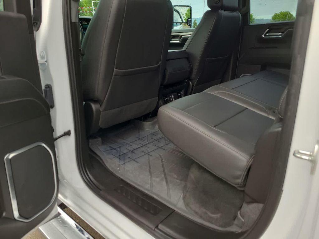 used 2024 Chevrolet Silverado 2500 car, priced at $63,998