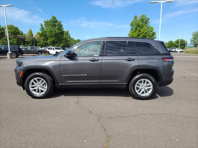 new 2025 Jeep Grand Cherokee car, priced at $39,972