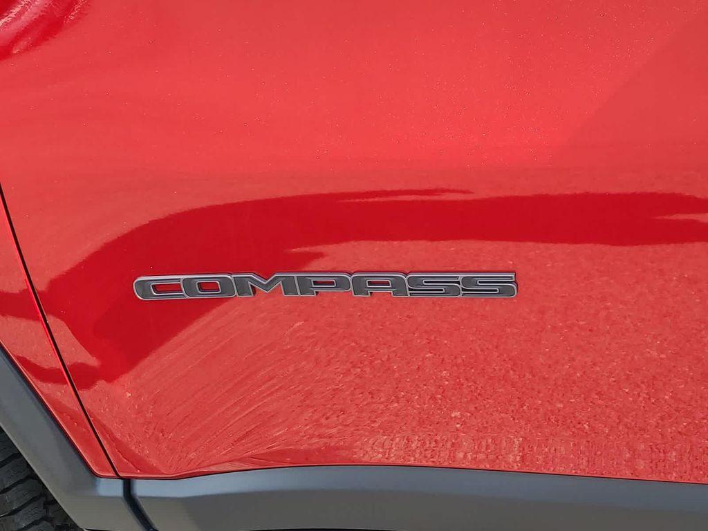 new 2025 Jeep Compass car, priced at $35,999