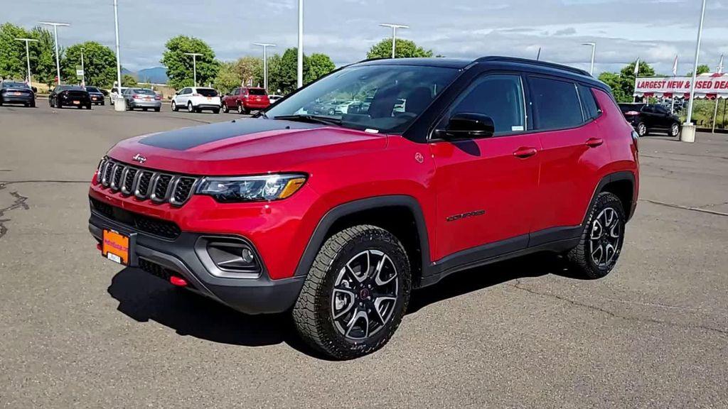 new 2025 Jeep Compass car, priced at $35,999