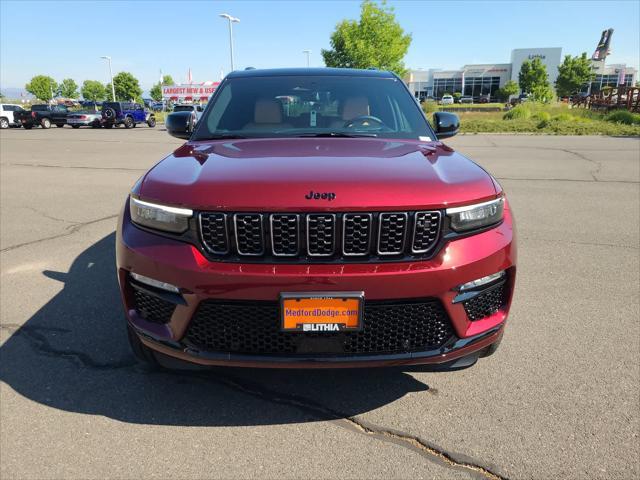 new 2025 Jeep Grand Cherokee car, priced at $61,999