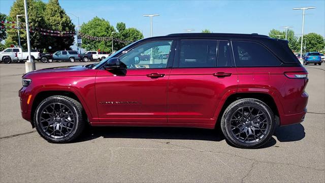 new 2025 Jeep Grand Cherokee car, priced at $61,999