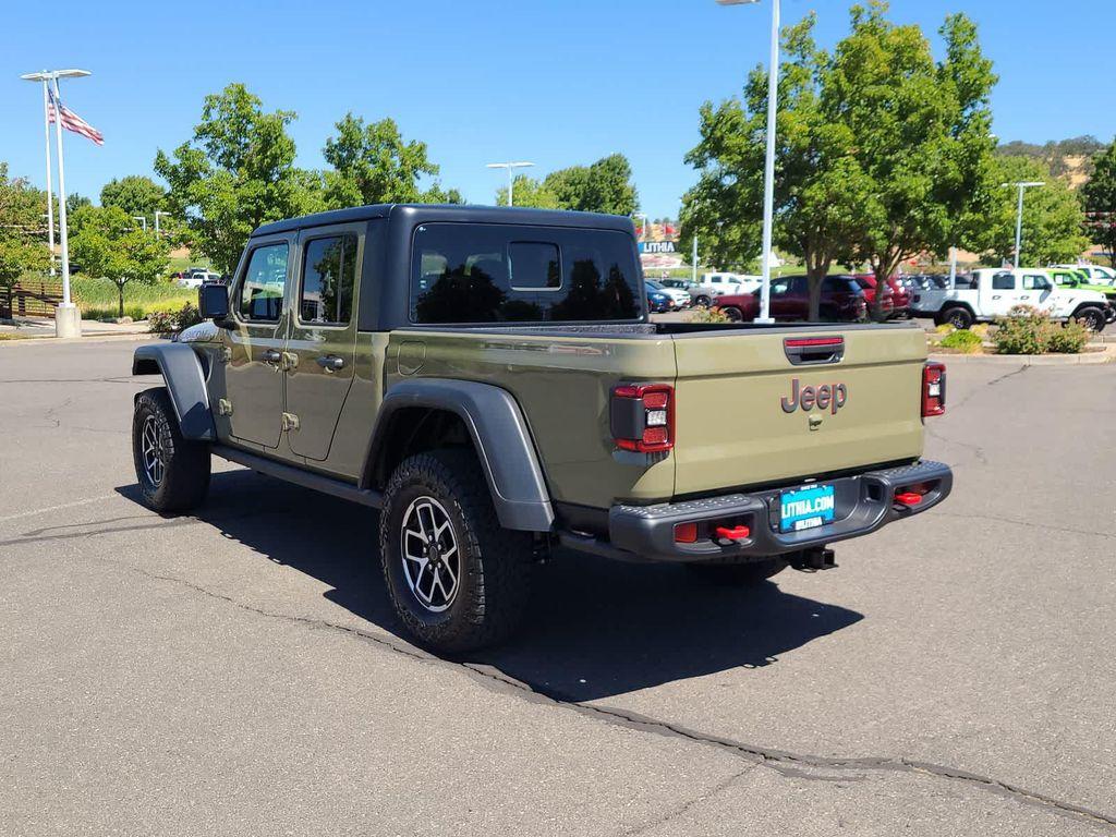 new 2025 Jeep Gladiator car, priced at $45,999