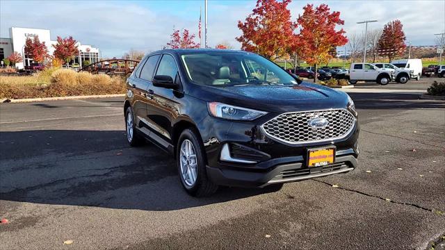 used 2024 Ford Edge car, priced at $31,498