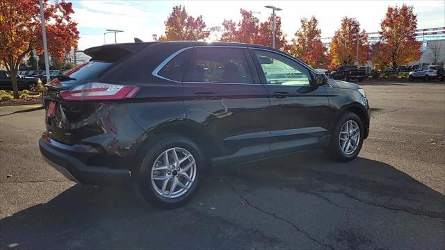 used 2024 Ford Edge car, priced at $31,498