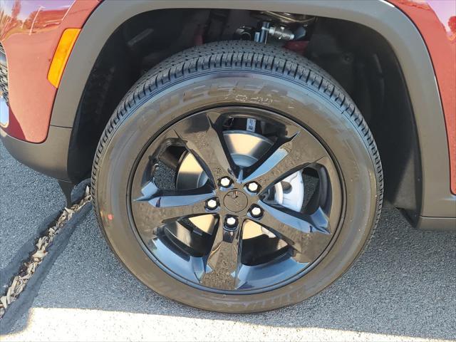 new 2024 Jeep Grand Cherokee car, priced at $50,170