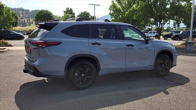 used 2024 Toyota Highlander Hybrid car, priced at $49,998