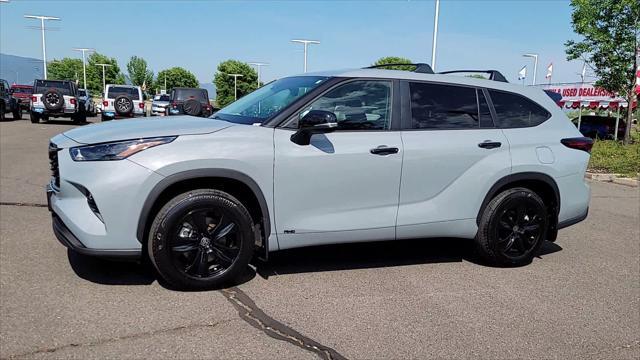 used 2024 Toyota Highlander Hybrid car, priced at $49,998