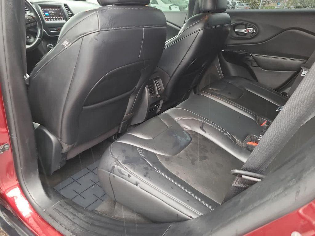 used 2020 Jeep Cherokee car, priced at $17,998