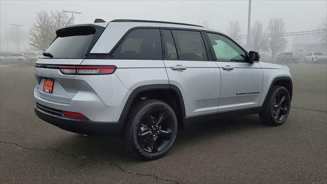 new 2025 Jeep Grand Cherokee car, priced at $40,999