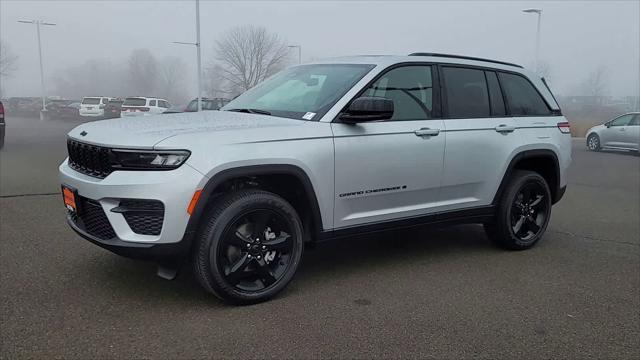 new 2025 Jeep Grand Cherokee car, priced at $40,999