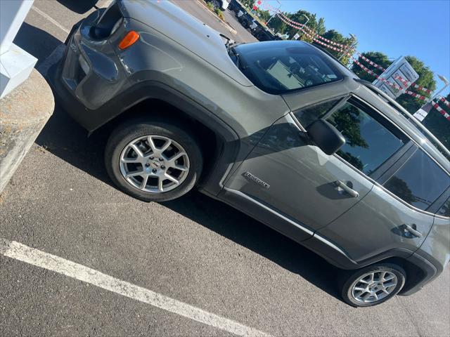 used 2022 Jeep Renegade car, priced at $24,998