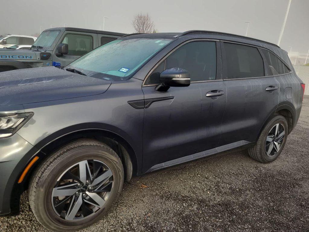 used 2022 Kia Sorento car, priced at $28,998