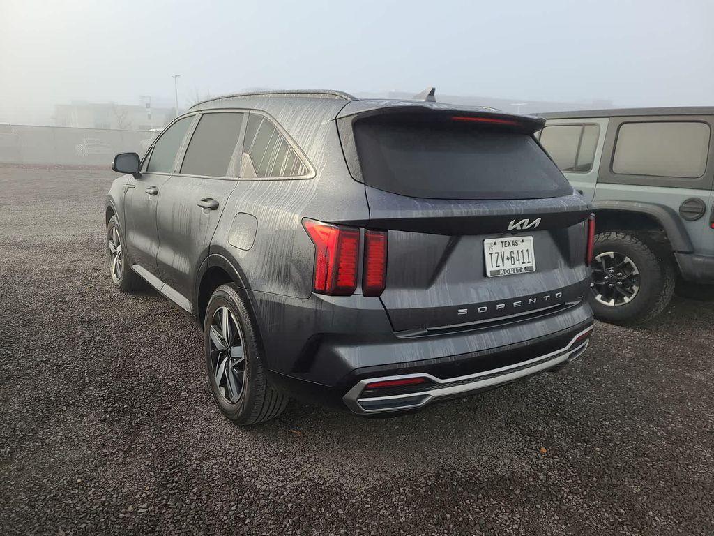 used 2022 Kia Sorento car, priced at $28,998