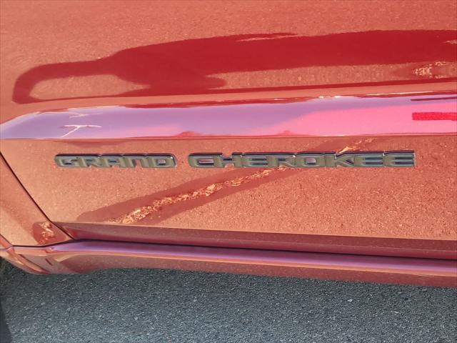 used 2020 Jeep Grand Cherokee car, priced at $24,998