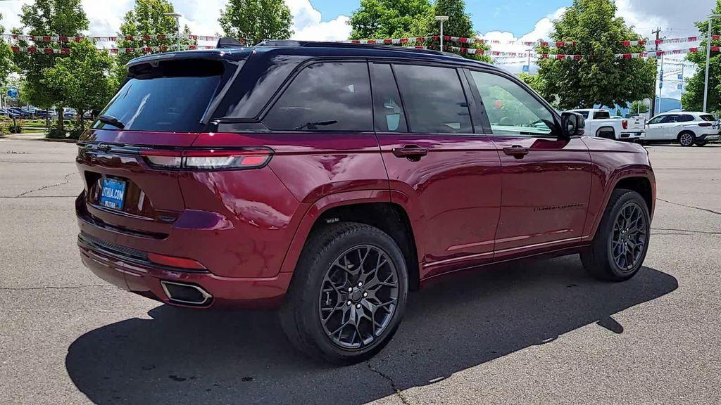 new 2025 Jeep Grand Cherokee car, priced at $64,999