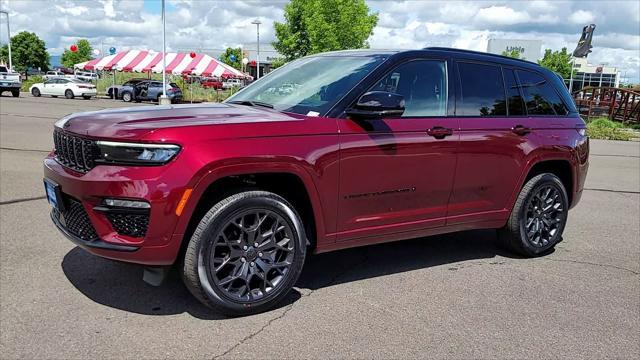 new 2025 Jeep Grand Cherokee car, priced at $61,999