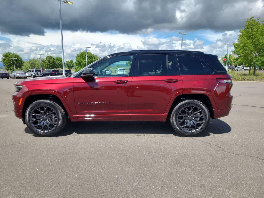 new 2025 Jeep Grand Cherokee car, priced at $64,999