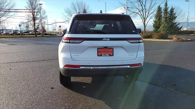 new 2025 Jeep Grand Cherokee car, priced at $40,815