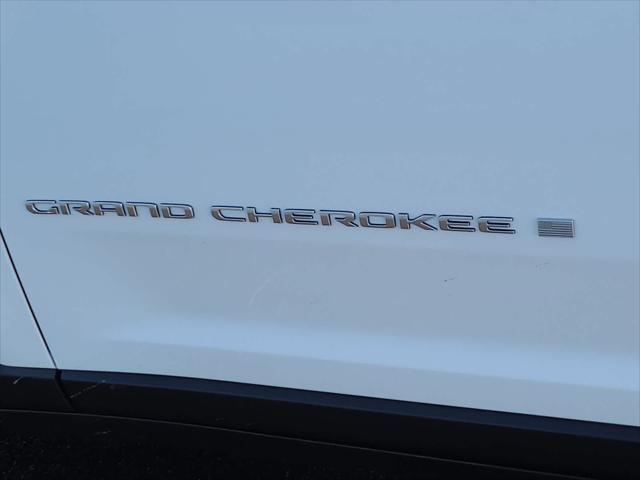 new 2025 Jeep Grand Cherokee car, priced at $40,815