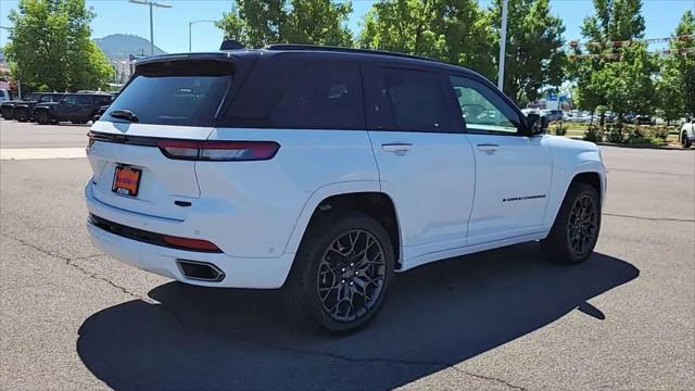 new 2025 Jeep Grand Cherokee car, priced at $61,999