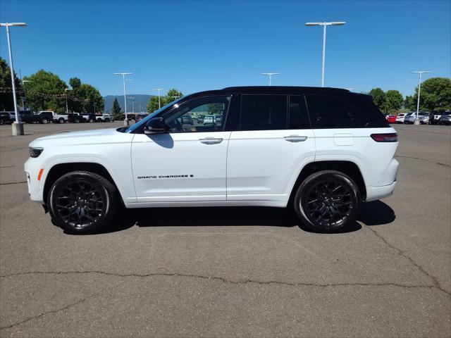 new 2025 Jeep Grand Cherokee car, priced at $61,999