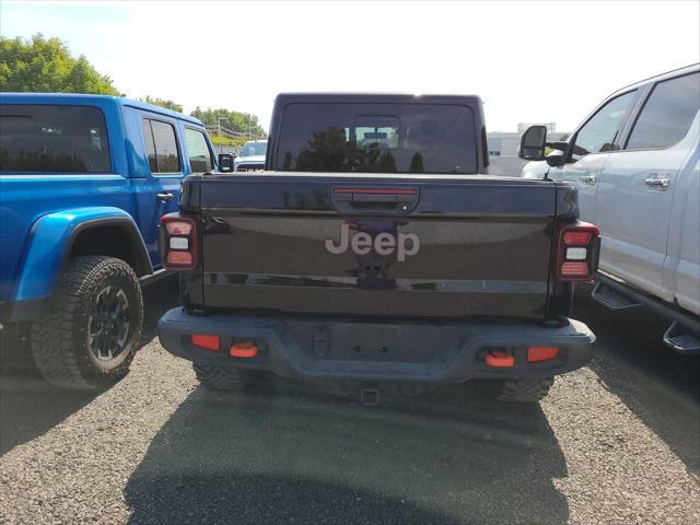 used 2021 Jeep Gladiator car, priced at $42,998