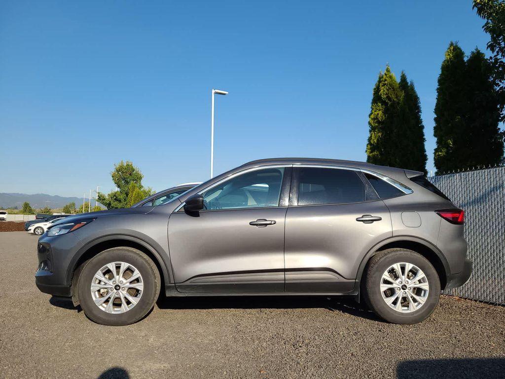 used 2024 Ford Escape car, priced at $25,998