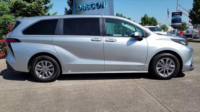 used 2021 Toyota Sienna car, priced at $44,998