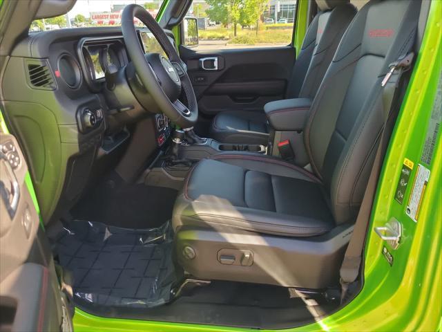 new 2025 Jeep Gladiator car, priced at $55,805