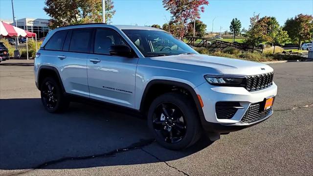 new 2024 Jeep Grand Cherokee car, priced at $50,170