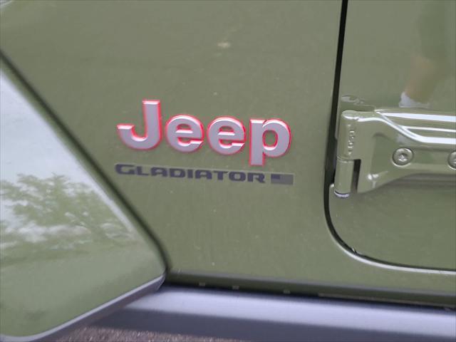 new 2024 Jeep Gladiator car, priced at $61,999