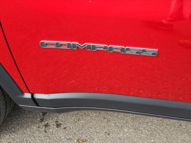 new 2025 Jeep Compass car, priced at $25,999
