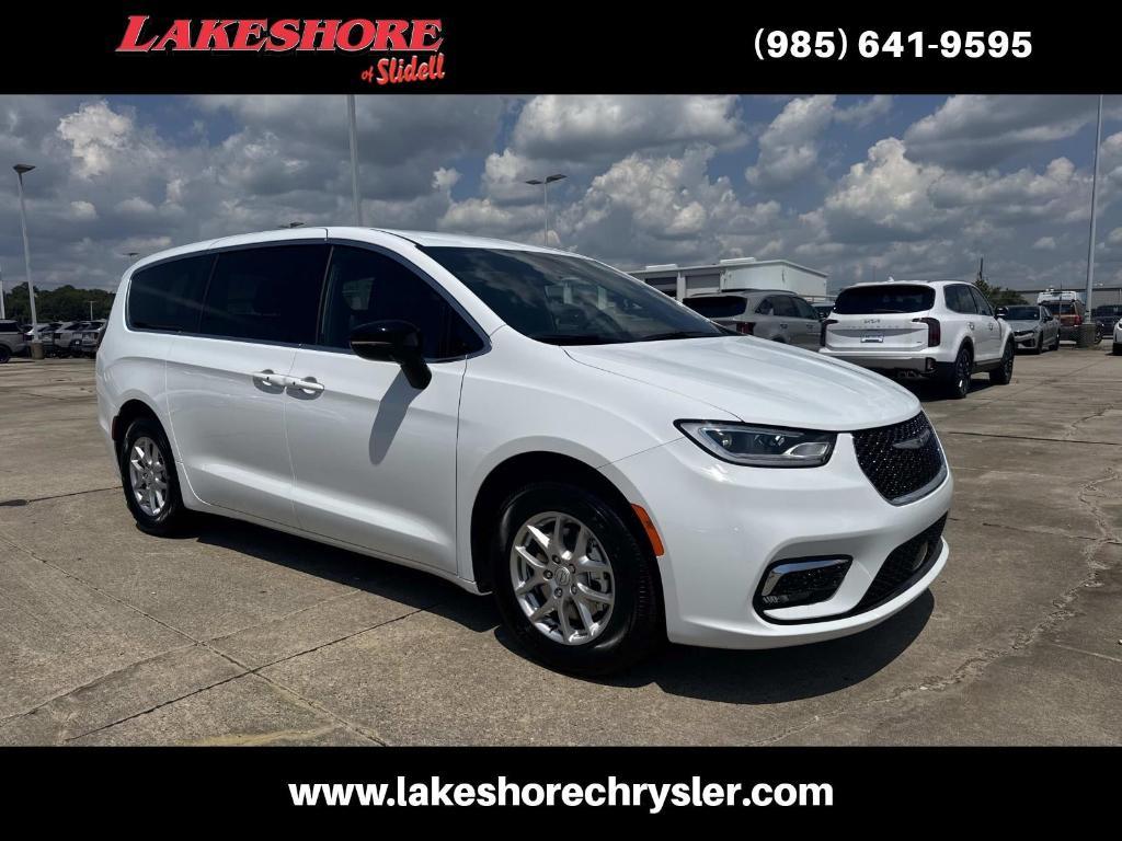 new 2026 Chrysler Pacifica car, priced at $43,210